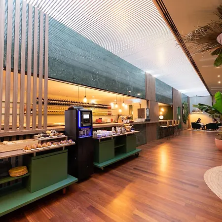 Aparthotel Atenea Barcelona-3